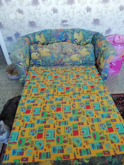 Диван в очень хорошем состоянии