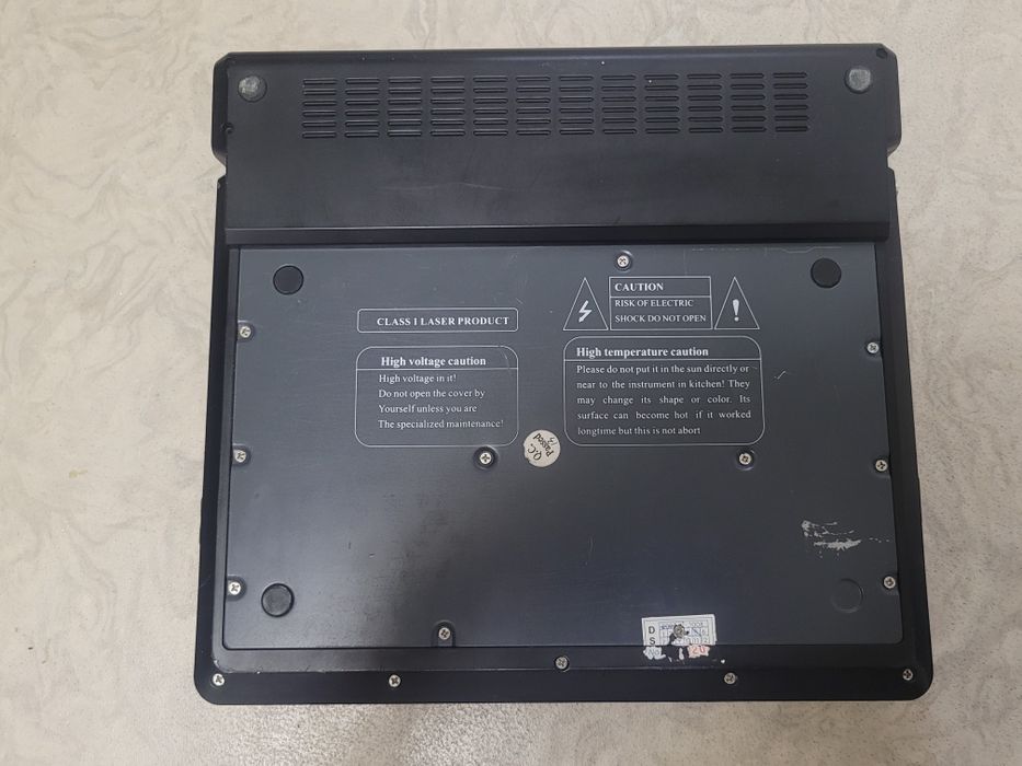 Портативный DVD плеер