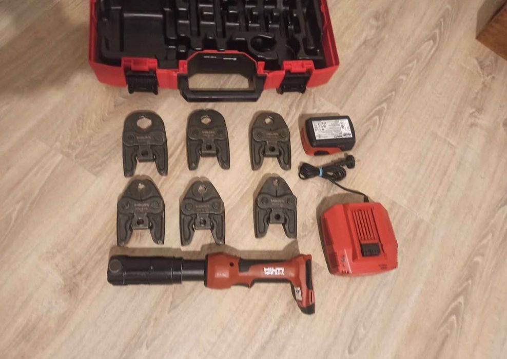 Presă sertizat Hhilti NRP 32 -A