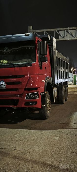 Howo Sinotruk sotiladi