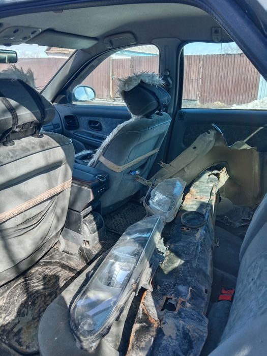 Reno лагуна 1  поколения