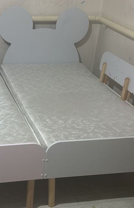 Детская кроватка с матрасом бу.