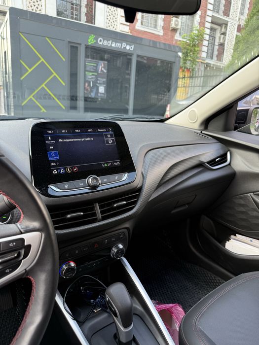 Chevrolet Onix redline 2024