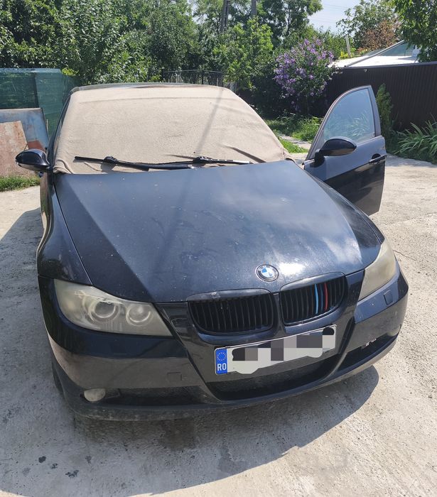 Vând BMW e90 320i