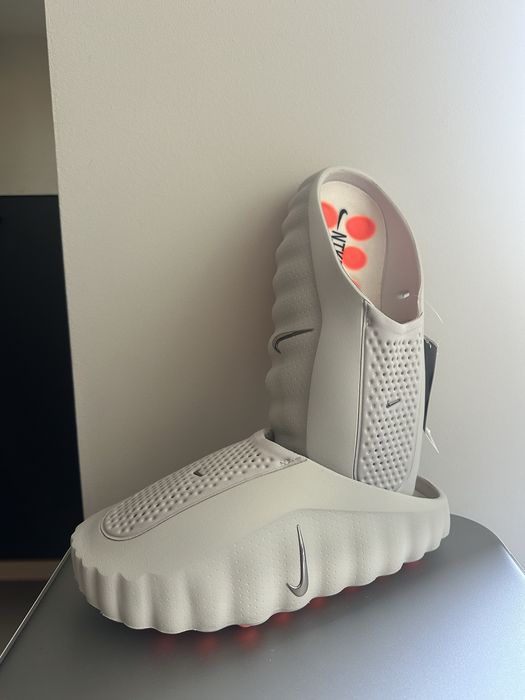 NIKE MIND 001 Gray