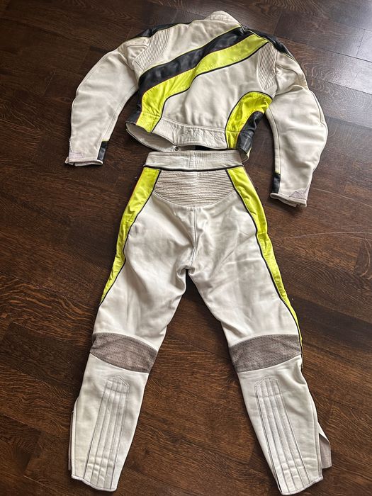 Combinezon damă mărimea S , în stare buna