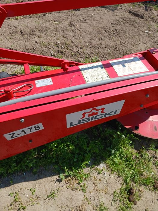 Vând presa gallignani , cositoare , tractoras 15,5 yanmar