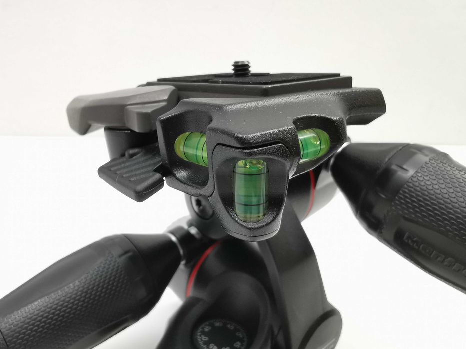Manfrotto MT190XPro3 + Manfrotto MHXPRO-3W статив за фотоапарат