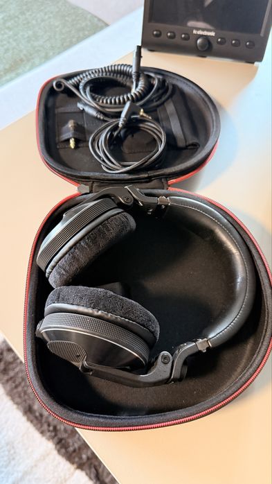 Casti Pioneer DJ HDJ-X10 in stare impecabila/ nu sennheiser