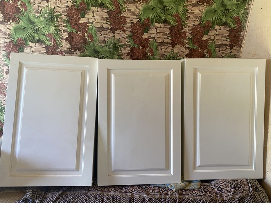 Кухоный гарнитур (шкаф)