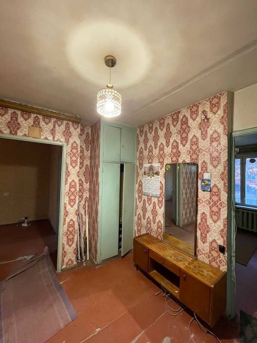 *4 комн. Балкон 2х6. Кирпичный дом