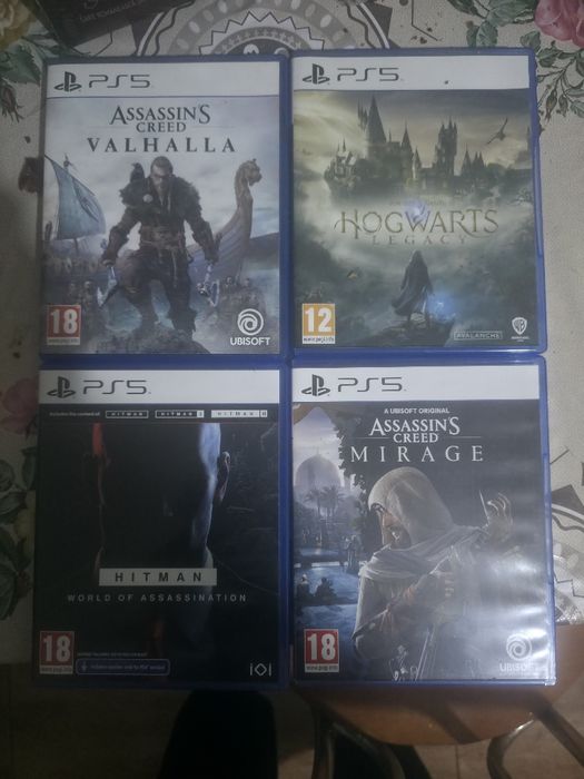 Pachet 4 Jocuri PS5 - Assassin's Creed, Hogwarts, Hitman