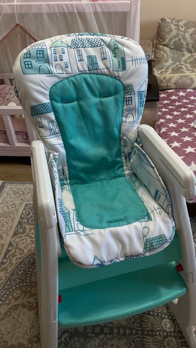 Стол для кормления