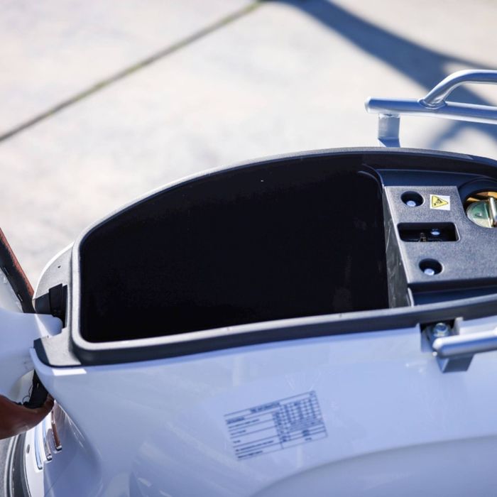 Scuter benzina Voltarom RS4 Albastru, 49.6cc 2.99Cp 45 Km/h