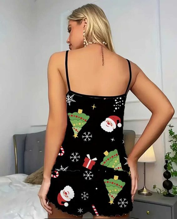 Пижамы женские разные