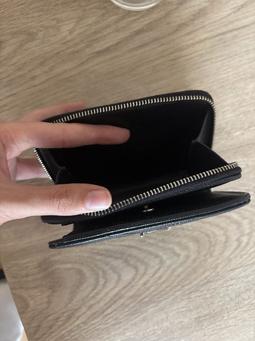 YSL портмоне чисто ново