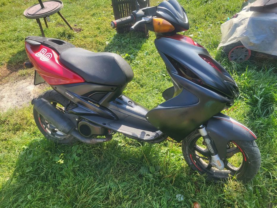 Vând,  Yamaha aerox,mesaje doar la numarul de telefon