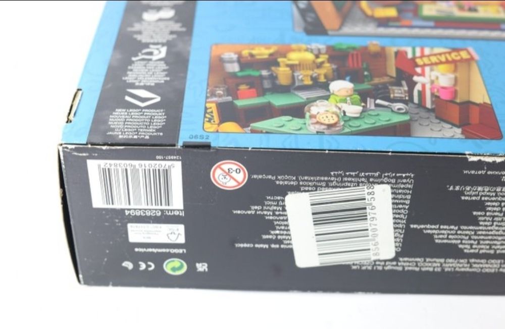 LEGO Ideas 21319 Friends Central Perk pentru 16+ Ani 1070buc