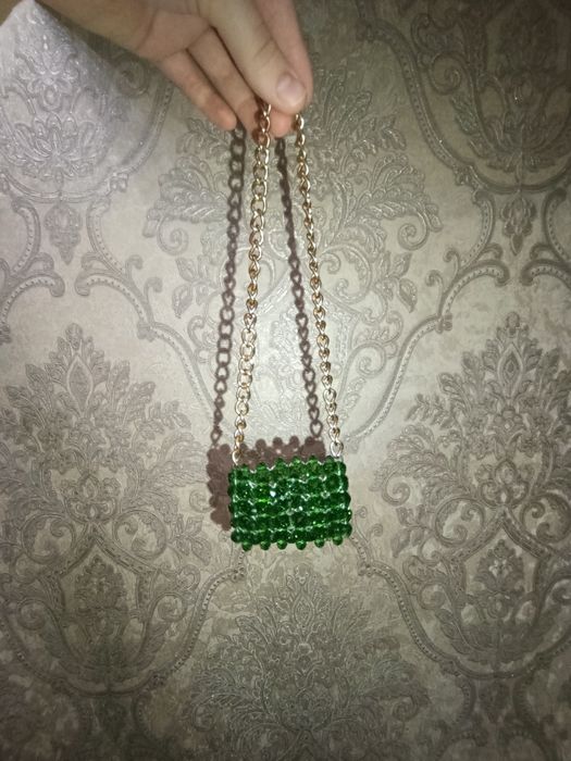 Сумочка из бусин миниатюрная