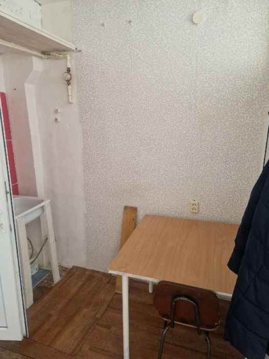 Продам одна комнатный общежите