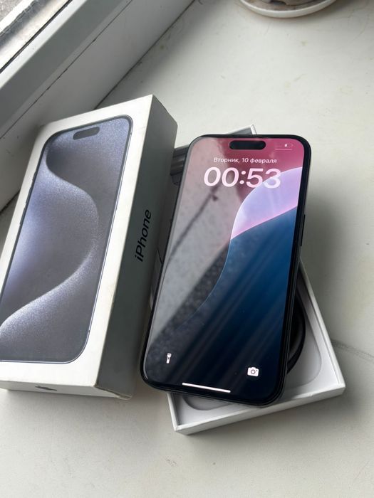 Продам айфон 15 про