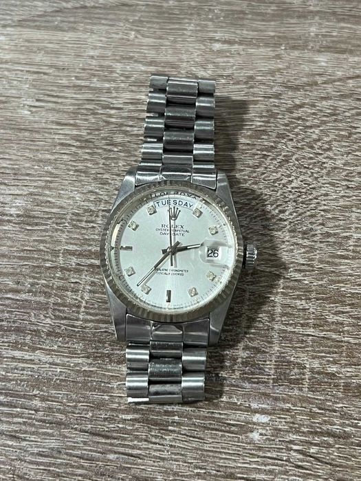 Дамски часовник T swiss made