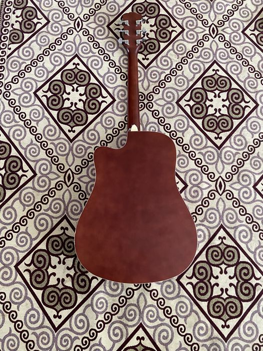 Гитара :Rosen Acoustic