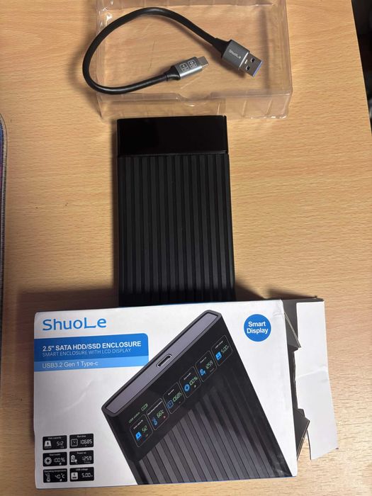 Carcasa Rack Extern cu Display Smart HDD/SSD 2.5 inch Interfata SATA si USB 3.1 Type-C Viteza de Transfer pana la 5Gbps Plug & Play Negru