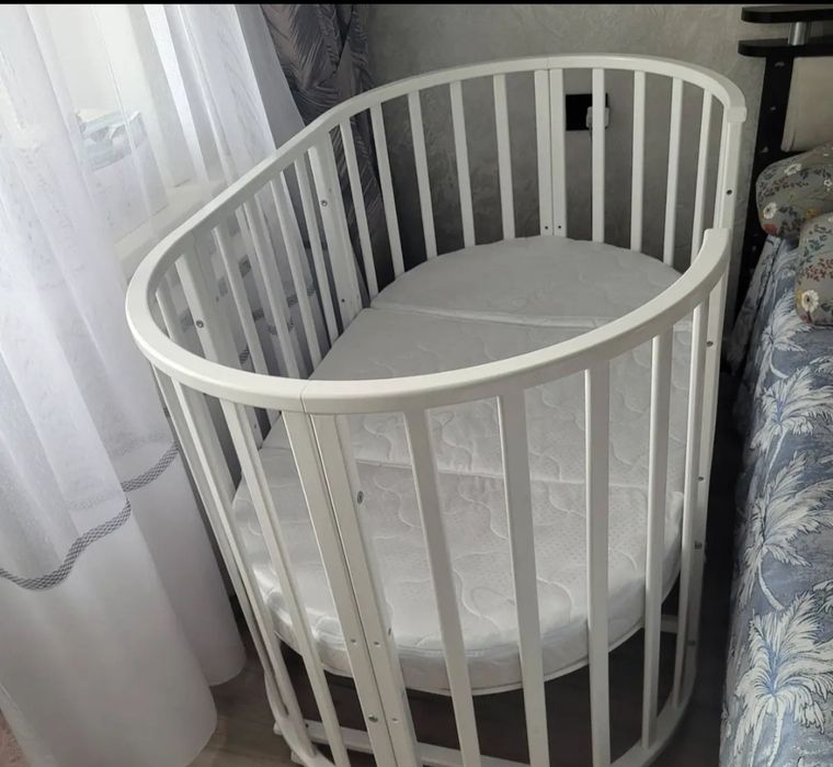 Продам детскую кроватку