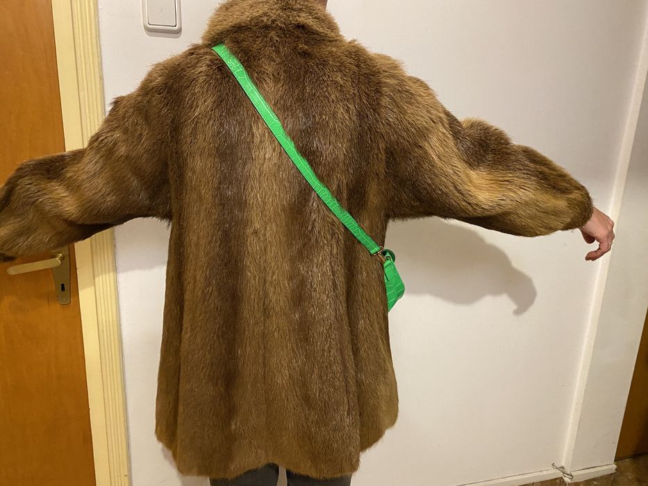 Haina blana naturala nurca