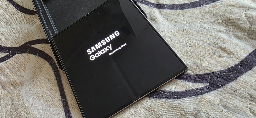 Продам Galaxy Z Fold 6
