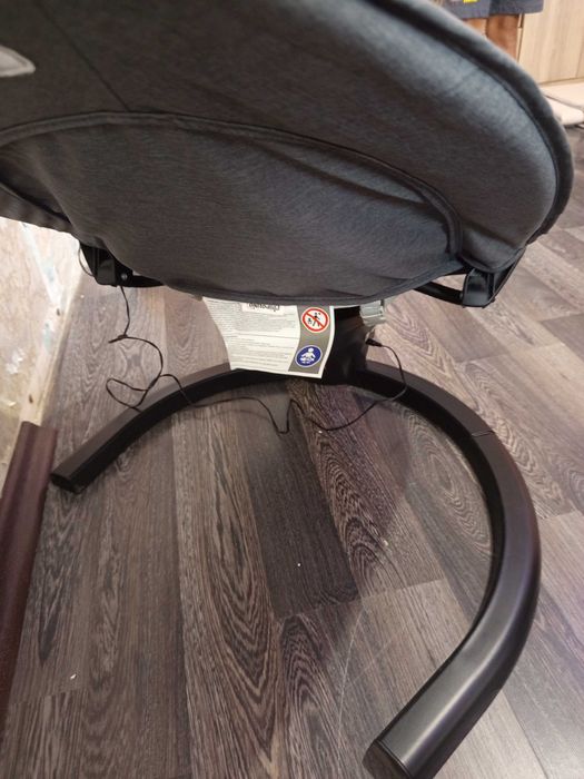 Бебешко люлеещо столче Chipolino Yoga – много запазено