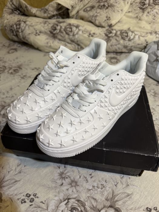 Air force 1 cu stelute 390 Ron