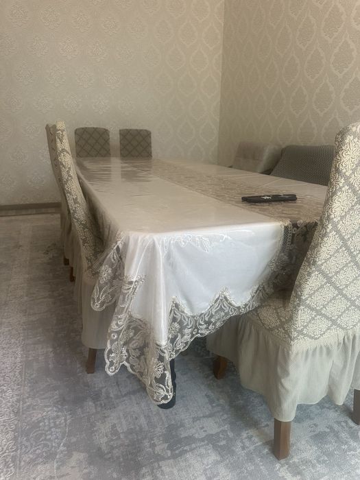 Stol stul Yong'oqdan qilingan