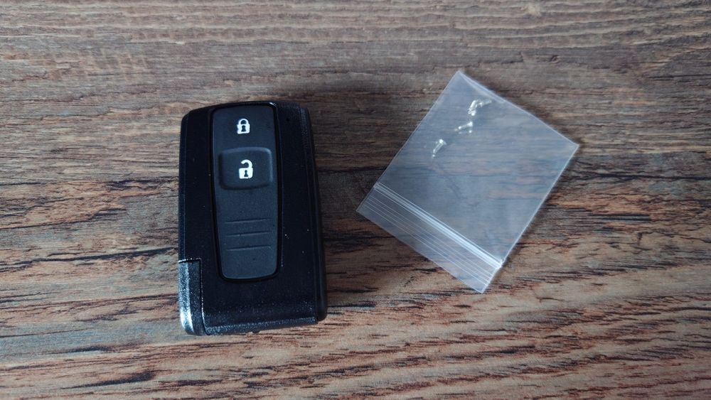 Carcasa cheie telecomanda Toyota Prius 2