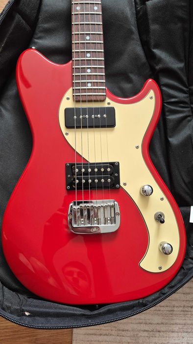 Chitara electrica G&L Fallout (Tribute)
