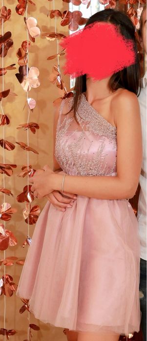 Продавам рокля