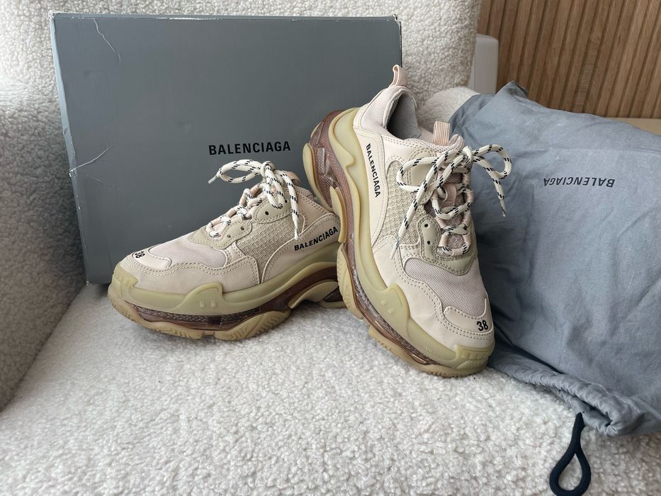 Маратонки BALENCIAGA 38