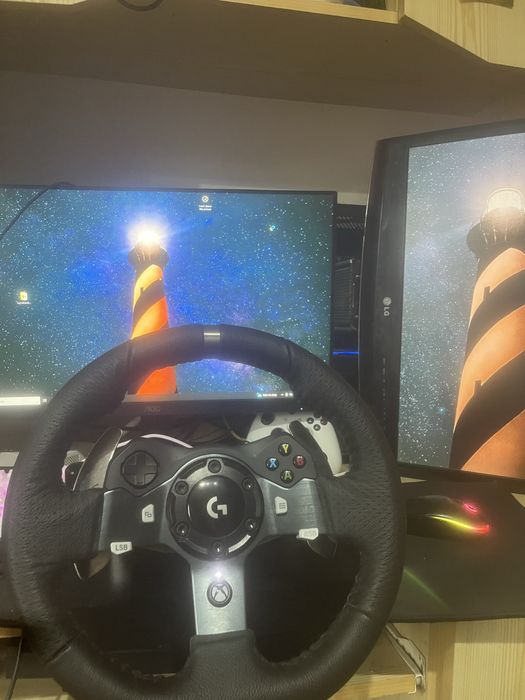 Logitech G920 + pedale | PC/Xbox | Stare excelentă