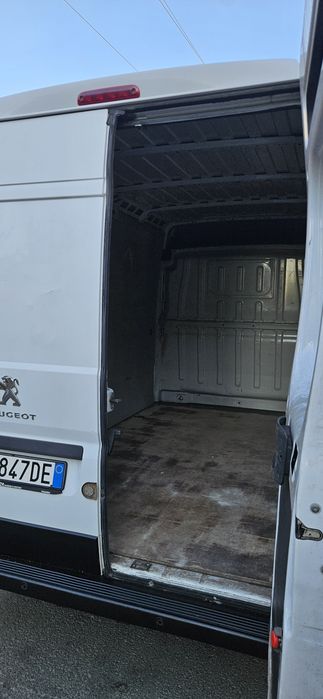 Vand Peugeot Boxer, 2.2 diesel, an 2023, Euro 6, foarte Ingrijit, km reali, Acte la Zi