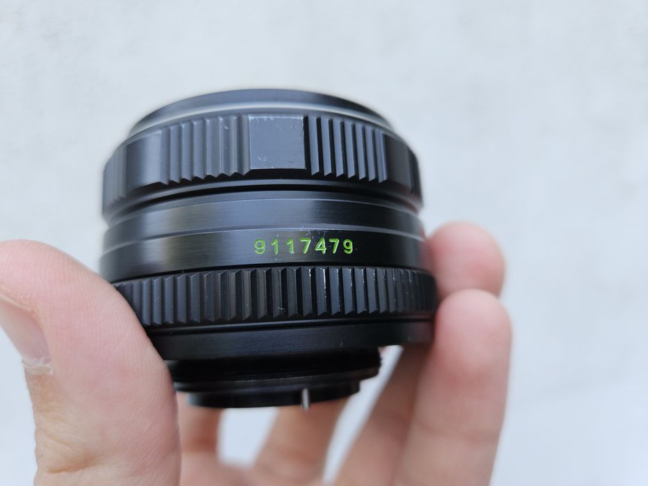 Helios 77M-4 50mm F1.8 - Montură M42 - Swirly bokeh