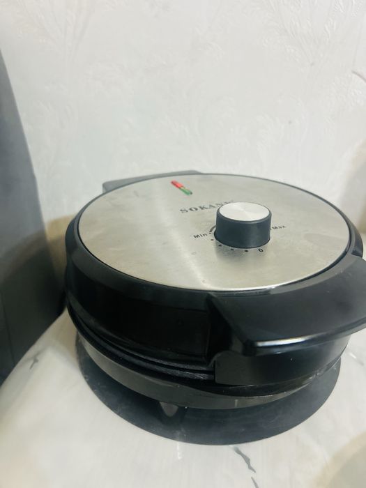 Продам вафельницу