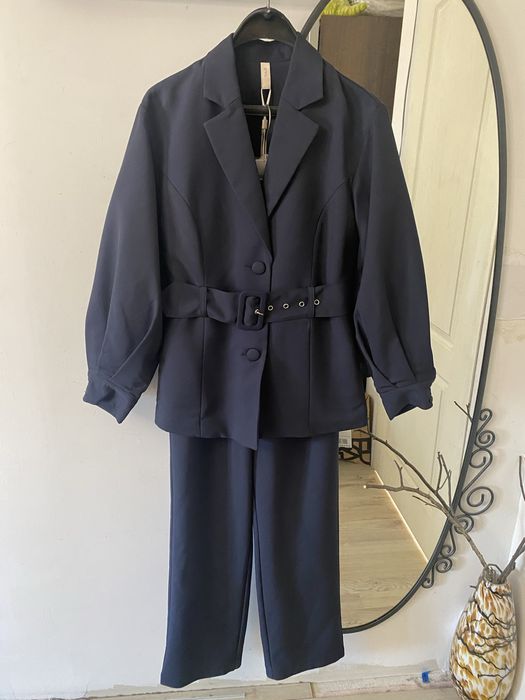 Тренчкот и палто костюм