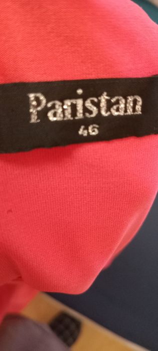 Платье розовое продам