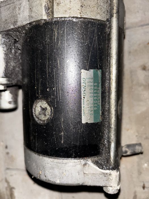 В наличии стартер