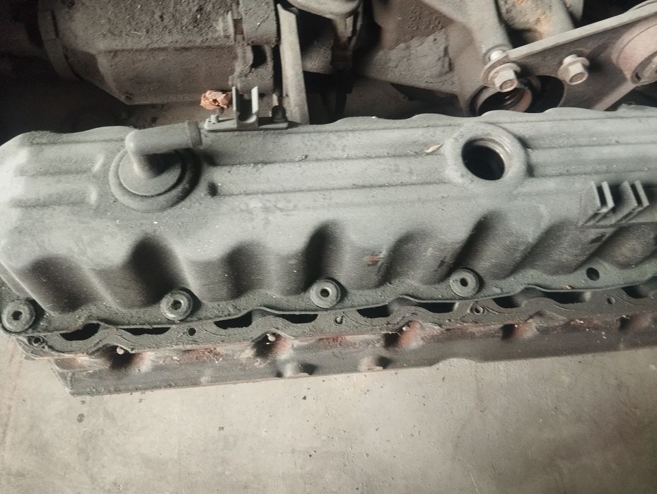 Продам головку на jeep grand Cherokee