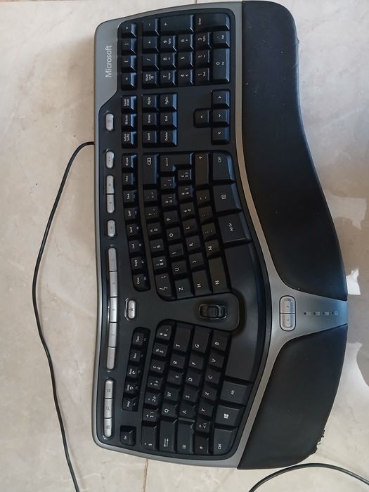 Клавиатури и мишки