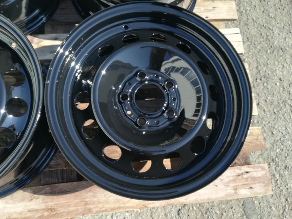 16 цола 5 х 120 мм БМВ Е90 - Оригинал !