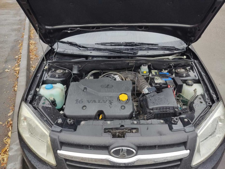 Ваз лада гранту продам.