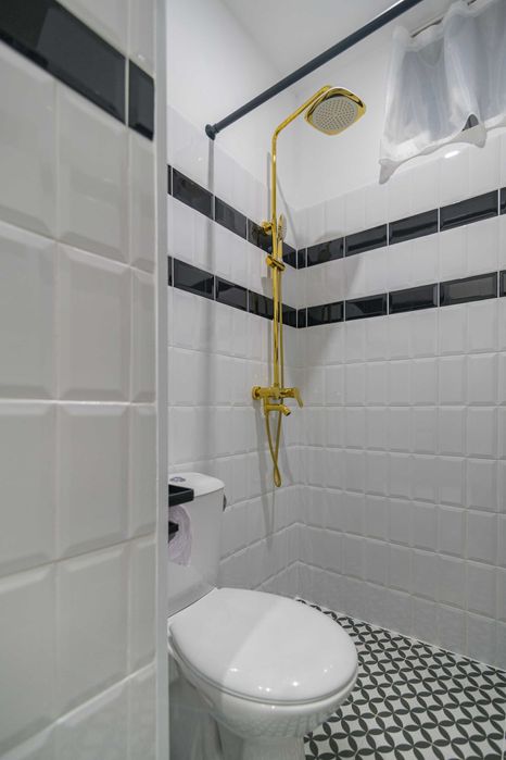 Дава се под наем Тристаен апартамент в Варна, Морска градина - 100 кв.м за 1100 € - Снимка #12